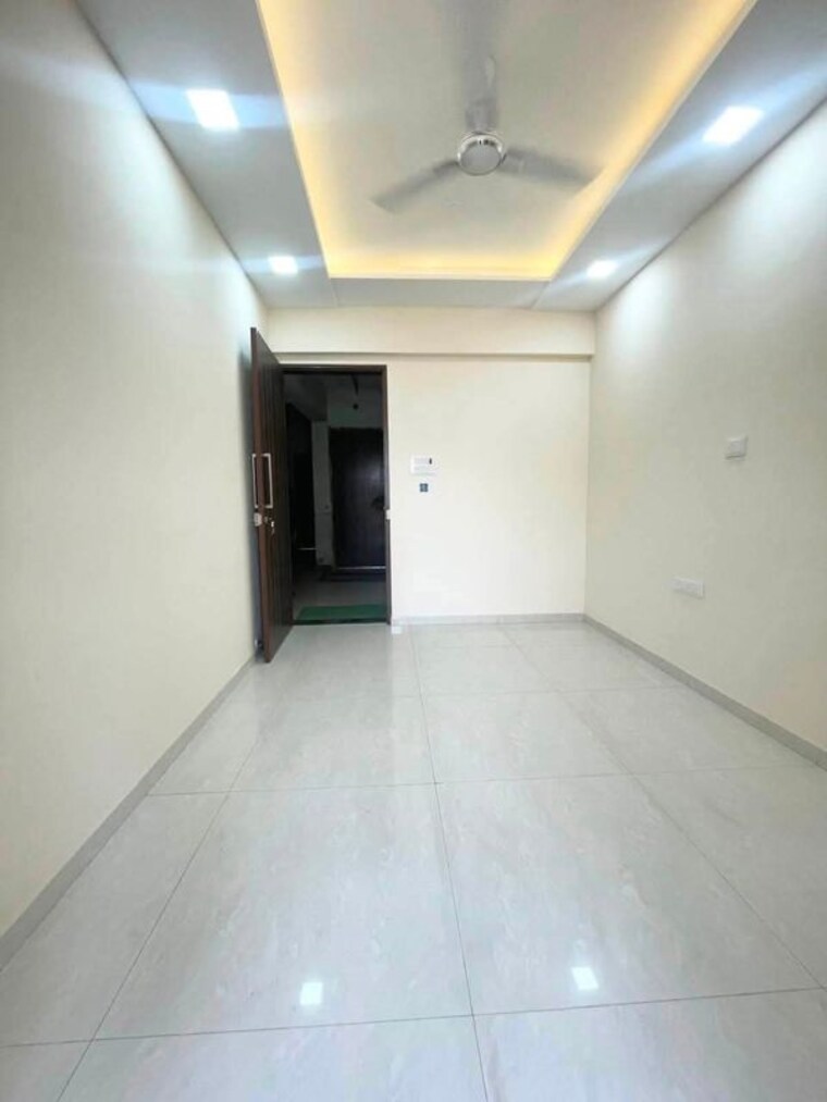 Room, dombivli east 2 Bedroom 600 Sq.Ft. Apartment In Dombivli East Thane 10593080