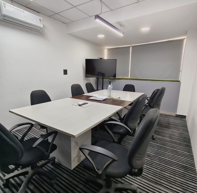 Team Area, sector 4 Commercial Office Space 1200 Sq.Ft. In Sector 4 Noida 10593140