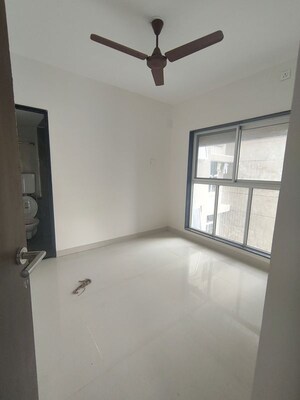 Room in 2 BHK Apartment at Worli – for Rent