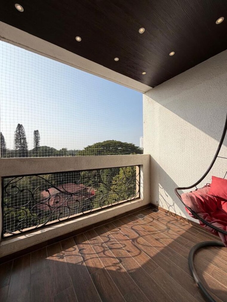 Balcony, gold-opus 3 Bedroom 2850 Sq.Ft. Apartment In Millers Road Bangalore 10593173