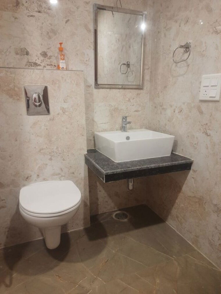 Bathroom, roseate-homes 3 Bedroom 1772 Sq.Ft. Apartment In Ghazipur Zirakpur 10593183
