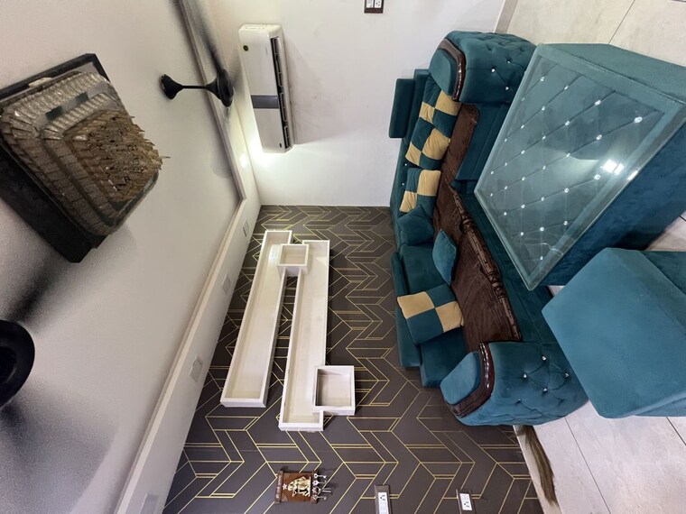 Living Room, dwarka mor 3 Bedroom 810 Sq.Ft. Builder Floor In Dwarka Mor Delhi 10593186