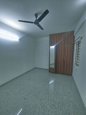Room in 1 BHK Builder Floor at Hsr Layout – for Rent