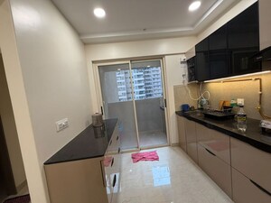 Team Area in 3 BHK Apartment at Supreme Estia Phase 1, Baner – for Rent