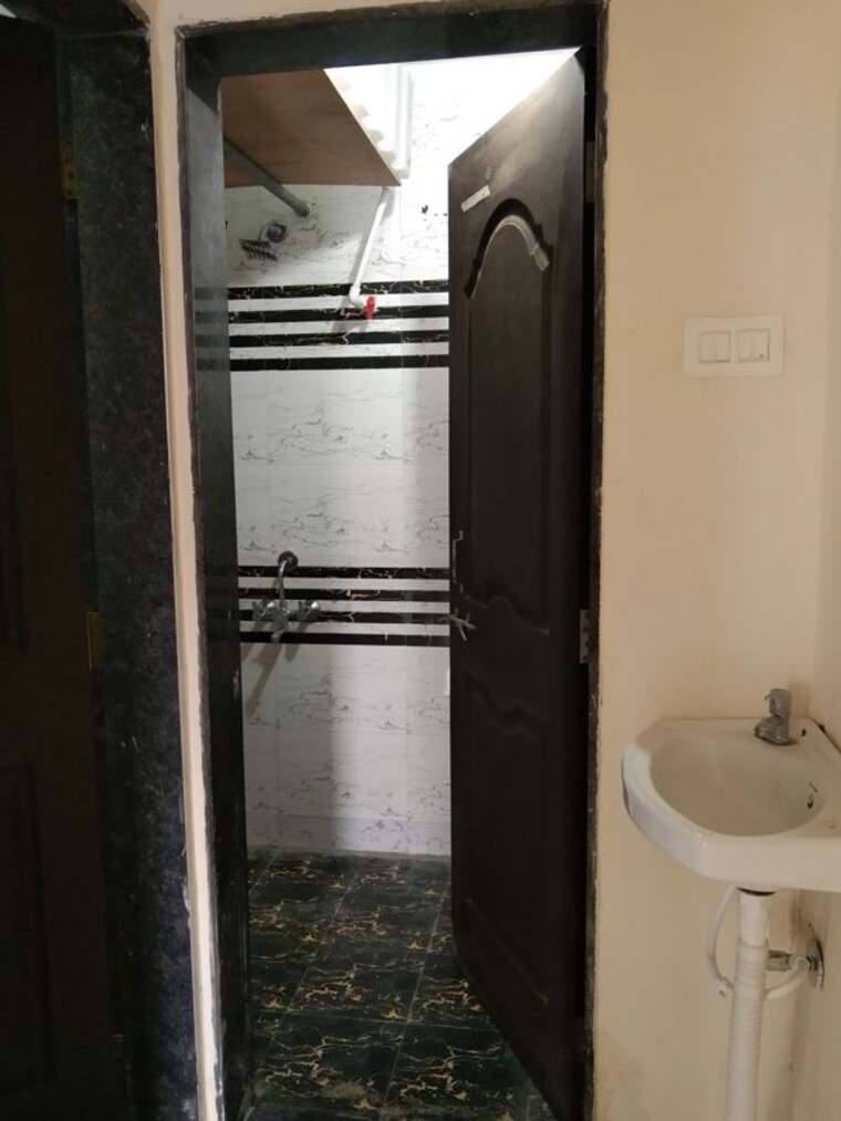 Bathroom, shree-vihar-apartment 1 Bedroom 540 Sq.Ft. Builder Floor In Narhe Pune 10593259