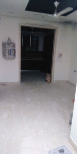 Room in 2 BHK Apartment at Kailashpur – for Rent