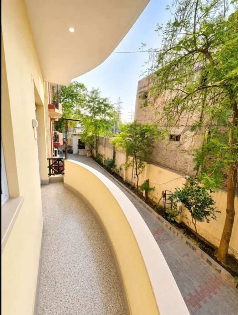 Balcony, chattarpur 2 Bedroom 750 Sq.Ft. Builder Floor In Chattarpur Delhi 10593281