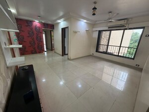 Bedroom in 2.5 BHK Apartment at Zara Apartment, Powai – for Rent