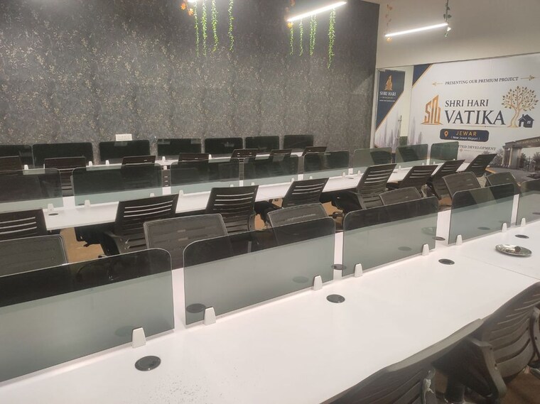 Team Area, sector 63 Commercial Office Space 2000 Sq.Ft. In Sector 63 Noida 10593346