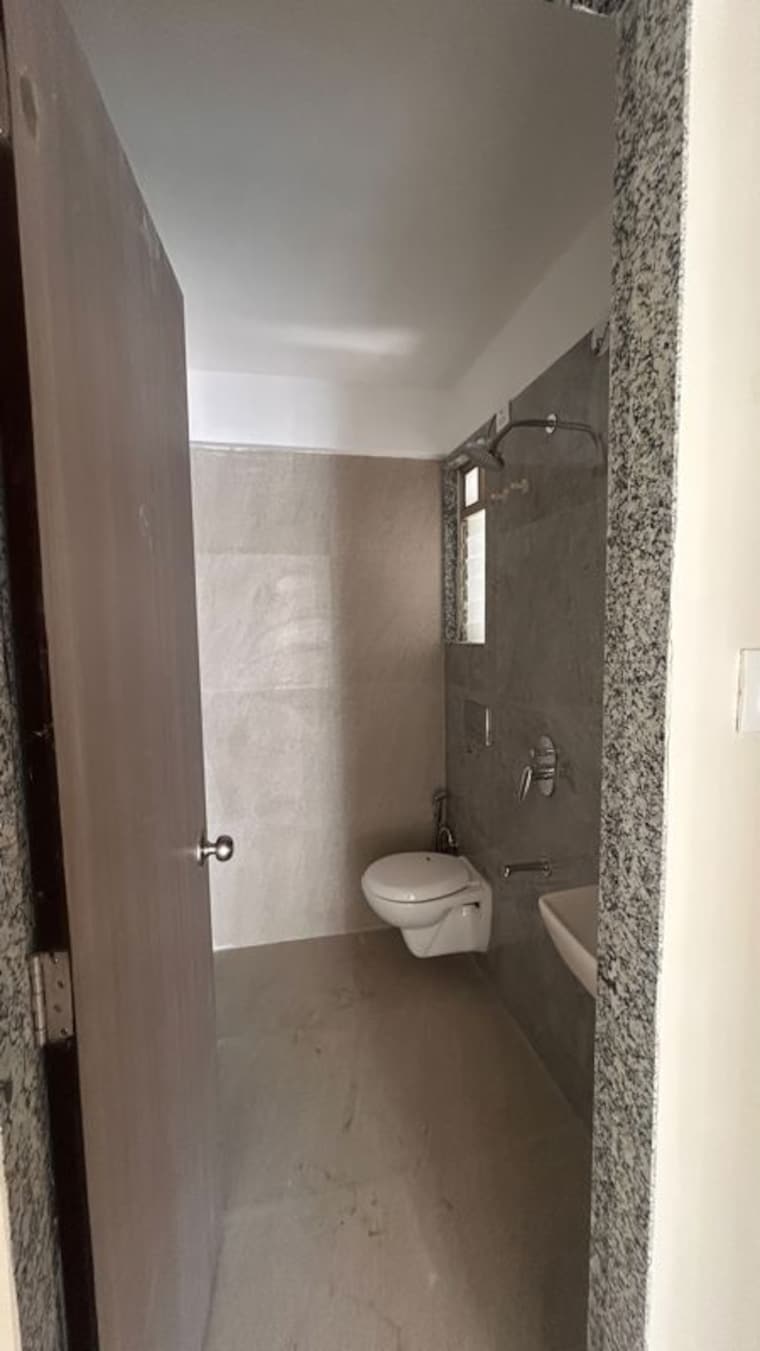 Bathroom, lodha-crown-taloja-quality-homes 2 Bedroom 479 Sq.Ft. Apartment In Dombivli East Thane 10593339