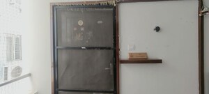 Furnished Amenities in 2.5 BHK Apartment at Lahari Harivillu, Manikonda – for Rent