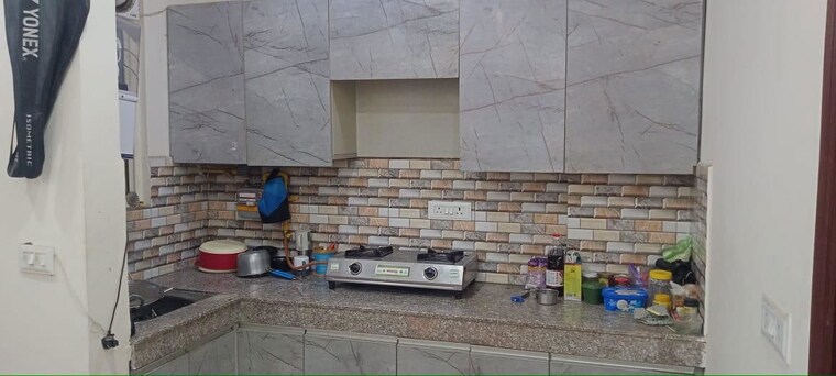 Kitchen, sector 30 2.5 Bedroom 950 Sq.Ft. Villa In Sector 30 Noida 10593379