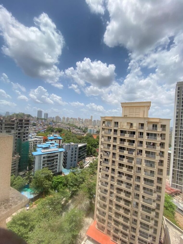 Exterior View, hiranandani-estate-hamilton 1 Bedroom 430 Sq.Ft. Apartment In Patlipada Thane 10593380