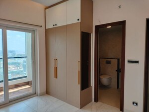 Room in 3 BHK Apartment at Sumadhura Olumpus, Nanakramguda – for Rent