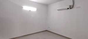Room in 4 BHK Apartment at NCC Urban Gardenia, Gachibowli – for Rent