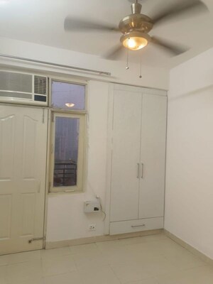 Bathroom in 3 BHK Apartment at Tulip Orange, Sector 70 – for Rent