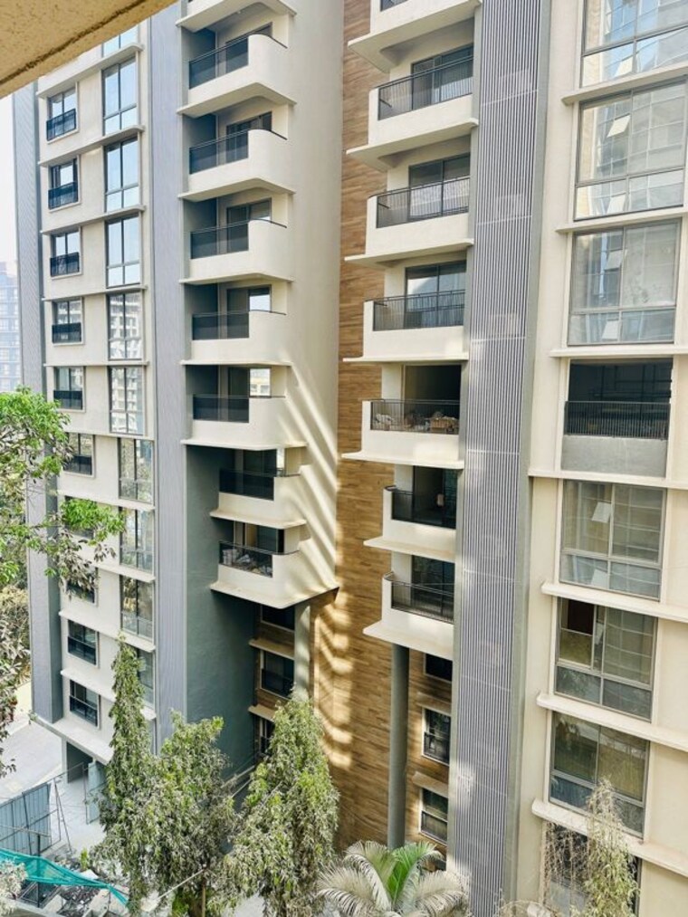 Exterior View, shree-krishna-navageeta 3 Bedroom 1200 Sq.Ft. Apartment In Chembur Mumbai 10593451