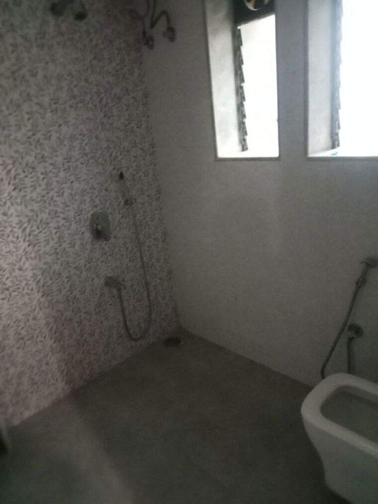Bathroom, sindhi-society 2 Bedroom 1066 Sq.Ft. Apartment In Chembur Mumbai 10593477