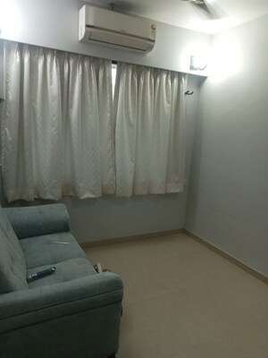 Living Room in 2 BHK Apartment at Sindhi Society, Chembur – for Rent