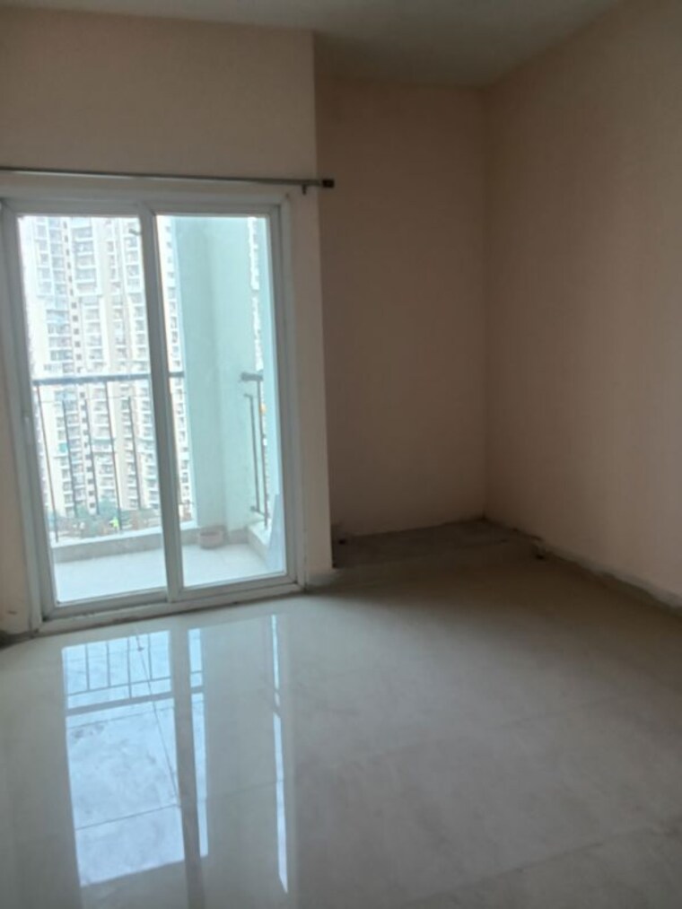 Room, amrapali dream valley 3 Bedroom 1045 Sq.Ft. Apartment In Amrapali Dream Valley Greater Noida 10593472