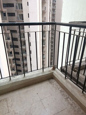 3 BHK Apartment For Rent in Amrapali Dream Valley