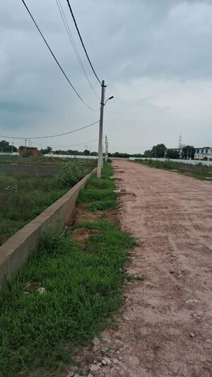  Plot For Sale in Pachgain Khera