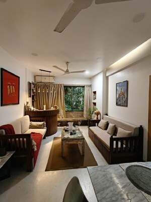 2 BHK Apartment For Rent in Bandra West