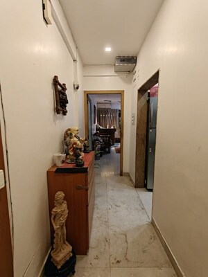 2 BHK Apartment at Bandra West – for Rent