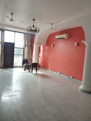 Living Room in 3 BHK Builder Floor at Hauz Khas – for Rent