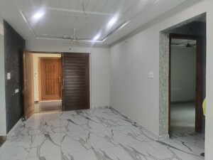 Building Lobby in 3 BHK Apartment at RR Residency Madhapur, Madhapur – for Rent