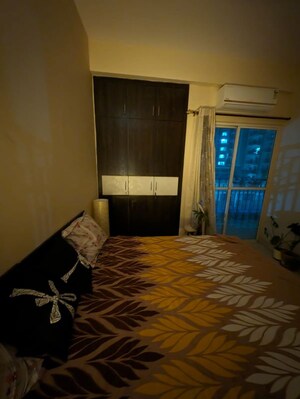 Bedroom in 4 BHK Apartment at H R Buildcon Elite Homz, Sector 77 – for Rent