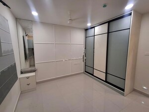 Bathroom in 3 BHK Apartment at Prestige Beverly Hills, Kokapet – for Rent