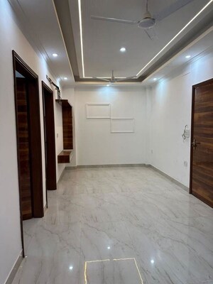 Room in 2 BHK Apartment at Sector 19 Dwarka – for Rent