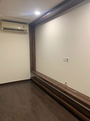 Room in 1 BHK Builder Floor at Greater Kailash I – for Rent