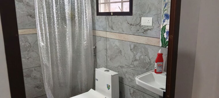 Bathroom, punkunnam 3 Bedroom 2100 Sq.Ft. Apartment In Punkunnam Thrissur 10593619