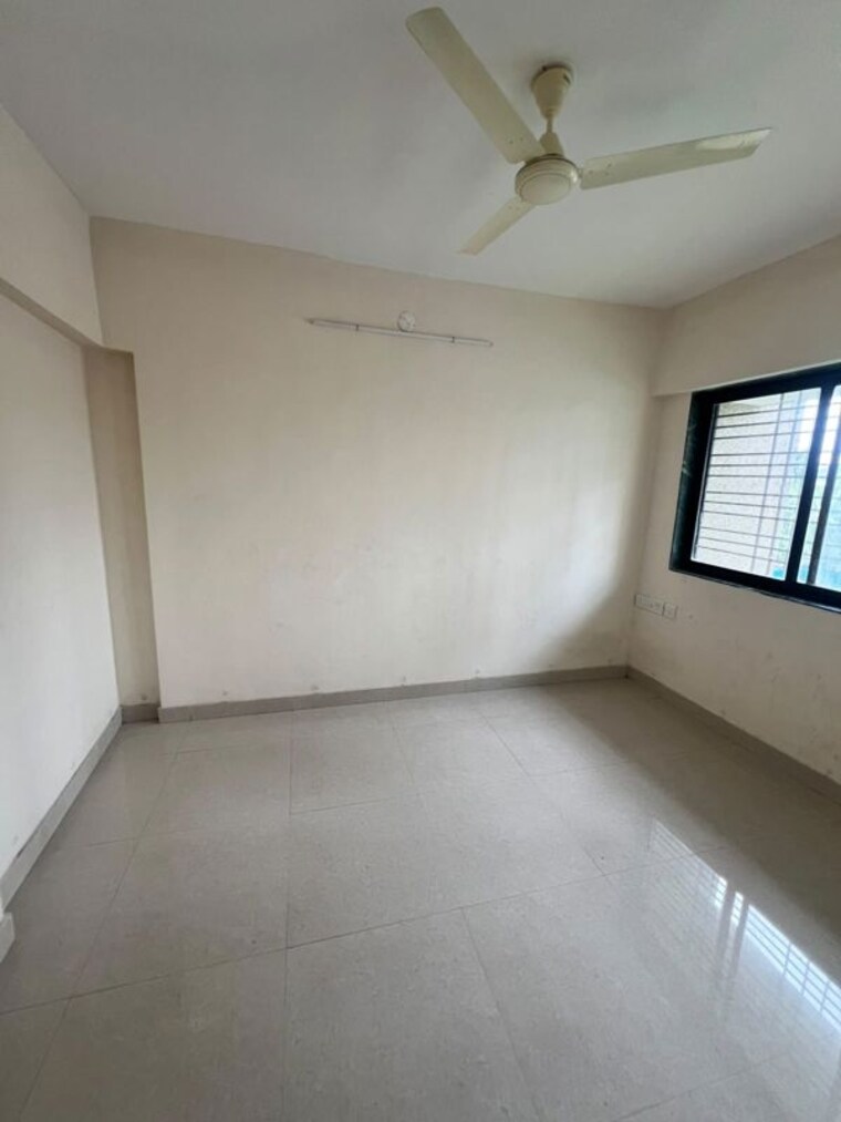Room, siddharth nagar 2 Bedroom 650 Sq.Ft. Apartment In Siddharth Nagar Mumbai 10593626