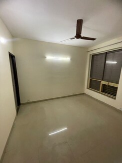 3 BHK Apartment For Rent in Unitech Uniworld Gardens 2