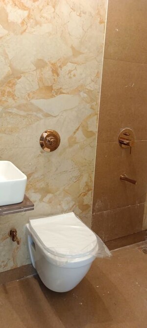Bathroom in 2 BHK Apartment at Tharwani Sky View, Kharghar – for Sale