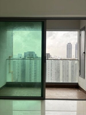 3 BHK Apartment For Rent in Kalpataru Immensa, Kolshet Road