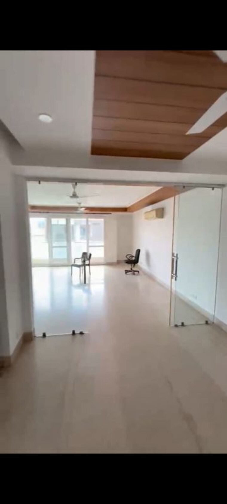 Room, greater kailash ii 4 Bedroom 650 Sq.Yd. Builder Floor In Greater Kailash ii Delhi 10593716