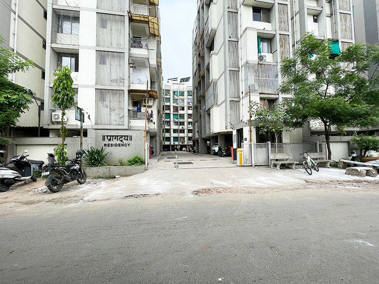 Exterior View, bopal 2 Bedroom 140 Sq.Yd. Apartment In Bopal Ahmedabad 10593725