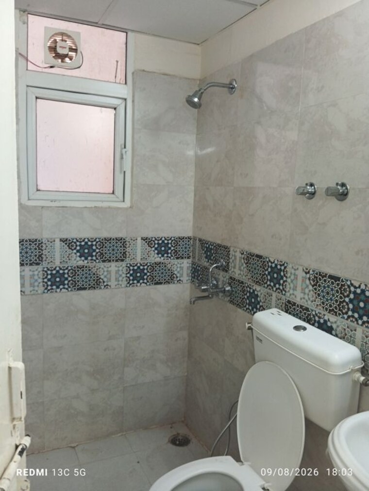 Bathroom, signature-global-prime 2 Bedroom 650 Sq.Ft. Apartment In Sector 63a Gurgaon 10593708