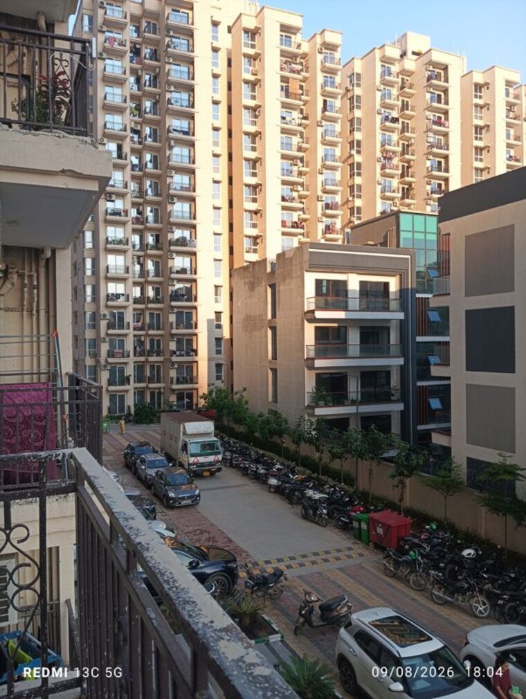 Exterior View, signature-global-prime 2 Bedroom 650 Sq.Ft. Apartment In Sector 63a Gurgaon 10593708