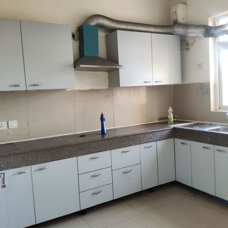 Kitchen, emaar-mgf-emerald-hills 3 Bedroom 1252 Sq.Ft. Apartment In Sector 65 Gurgaon 10593730