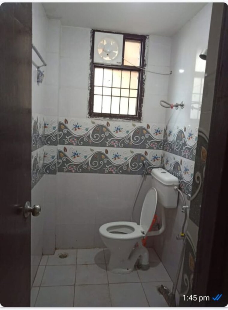 Bathroom, apex-our-homes 2 Bedroom 800 Sq.Ft. Apartment In Sector 37c Gurgaon 10593754