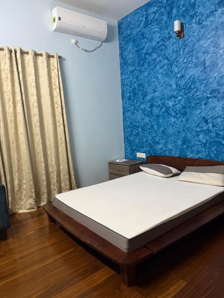 Bedroom, prestige-tech-vista 4 Bedroom 2400 Sq.Ft. Villa In Kadubeesanahalli Bangalore 10593735