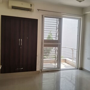 Room in 2 BHK Apartment at Orchid Island, Sector 51 – for Rent