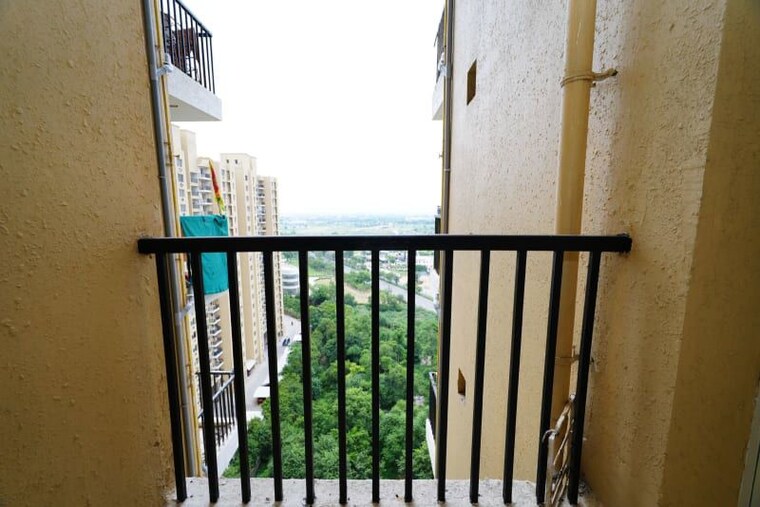 Balcony, sare-home 3 Bedroom 1326 Sq.Ft. Apartment In Sector 92 Gurgaon 10593856