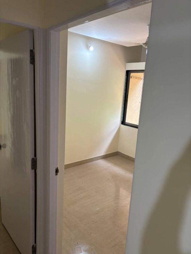 Bathroom, cosmos-hills 2 Bedroom 610 Sq.Ft. Apartment In Pokhran Road No One Thane 10593859