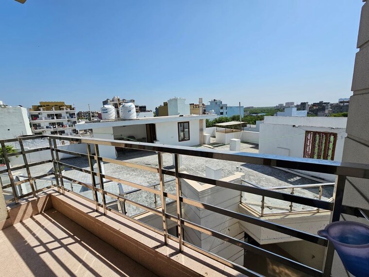 Exterior View, freedom fighters enclave 1 Bedroom 450 Sq.Ft. Apartment In Freedom Fighters Enclave Delhi 10593851